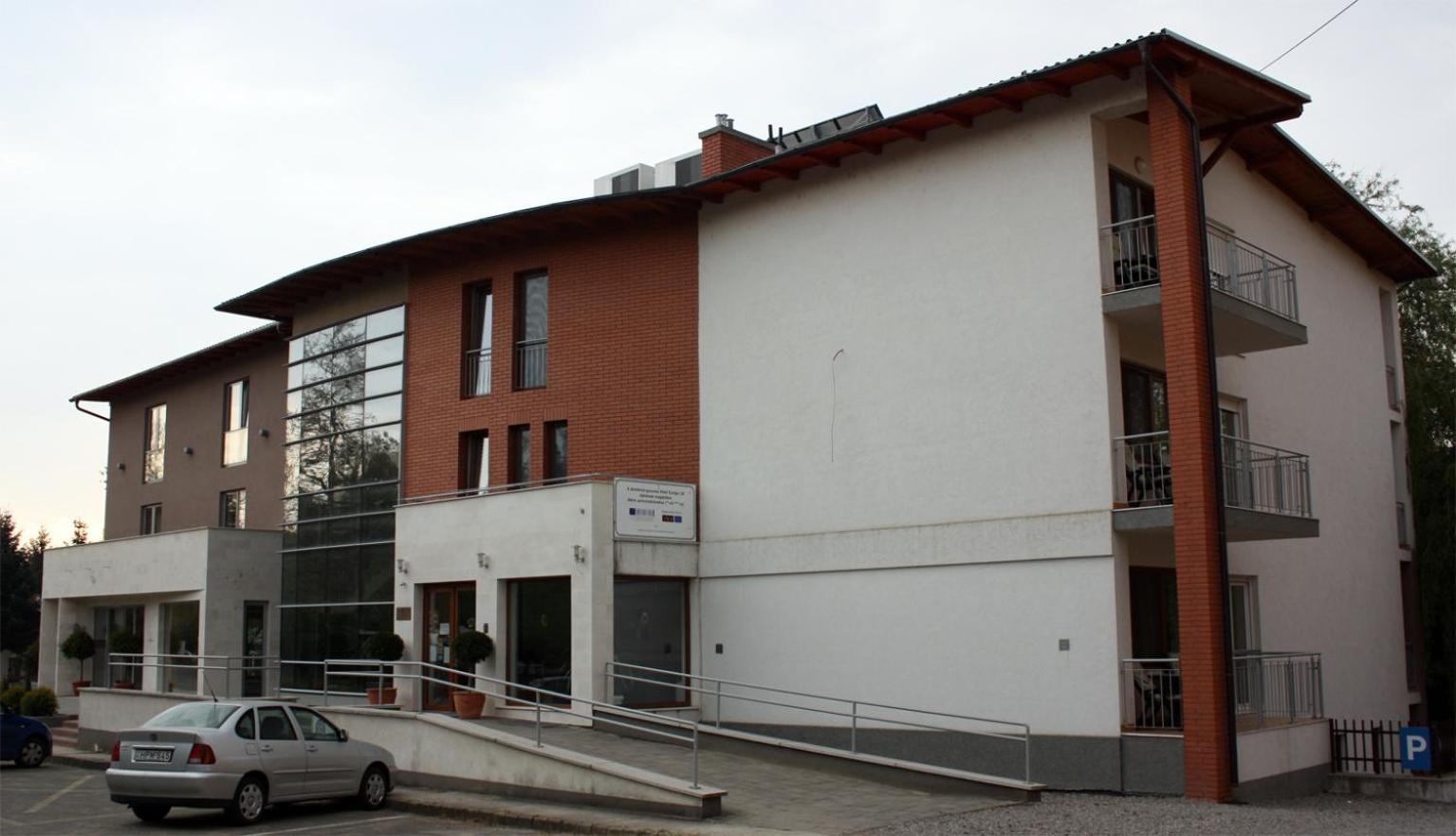 Hotel Europa Gunaras Dombóvár Εξωτερικό φωτογραφία